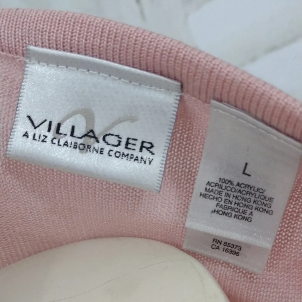 Liz Claiborne Pink Sweater with Black Floral Embroidery Size L - Picture 2 of 6